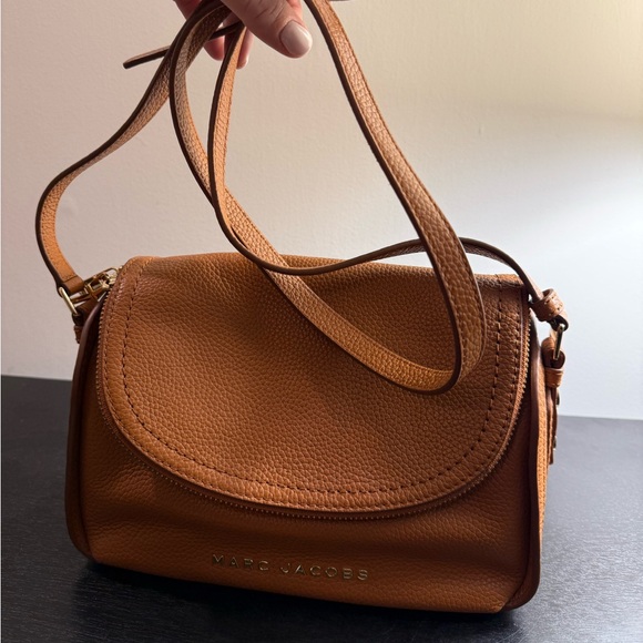 Marc Jacobs The Groove Crossbody Messenger Bag - Picture 7 of 15